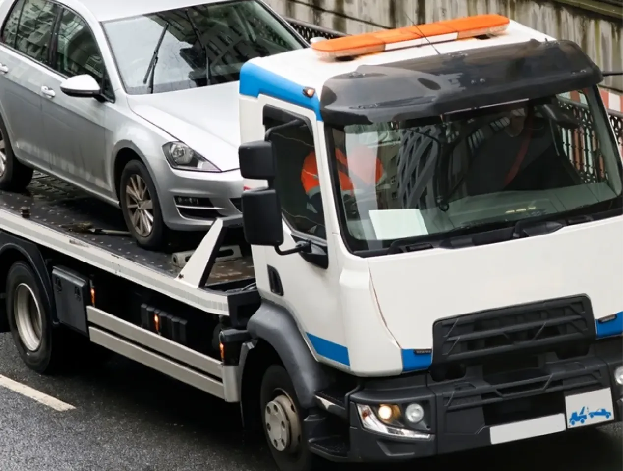 Joseph Lacroix Epaviste Saint Tropez Debarrassez Vous De Votre Vehicule Avec Votre Epaviste A Grimaud Pres De Saint Tropez Joseph Lacroix Epaviste Saint Tropez Debarrassez Vous De Votre Vehicule Avec Votre Epaviste A Grimaud Pres De Saint Tropez